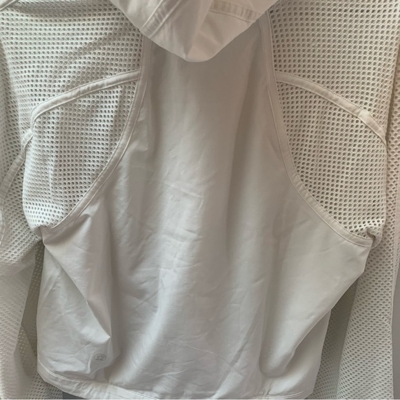Lululemon Catch a Breeze Pullover  White - Picture 11 of 16